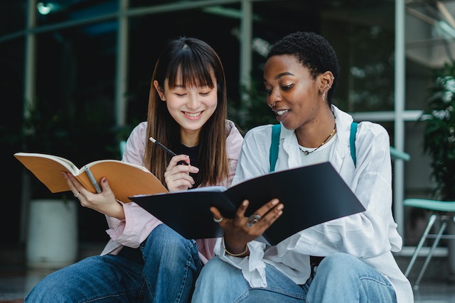 Economics Tutors in Statten Island